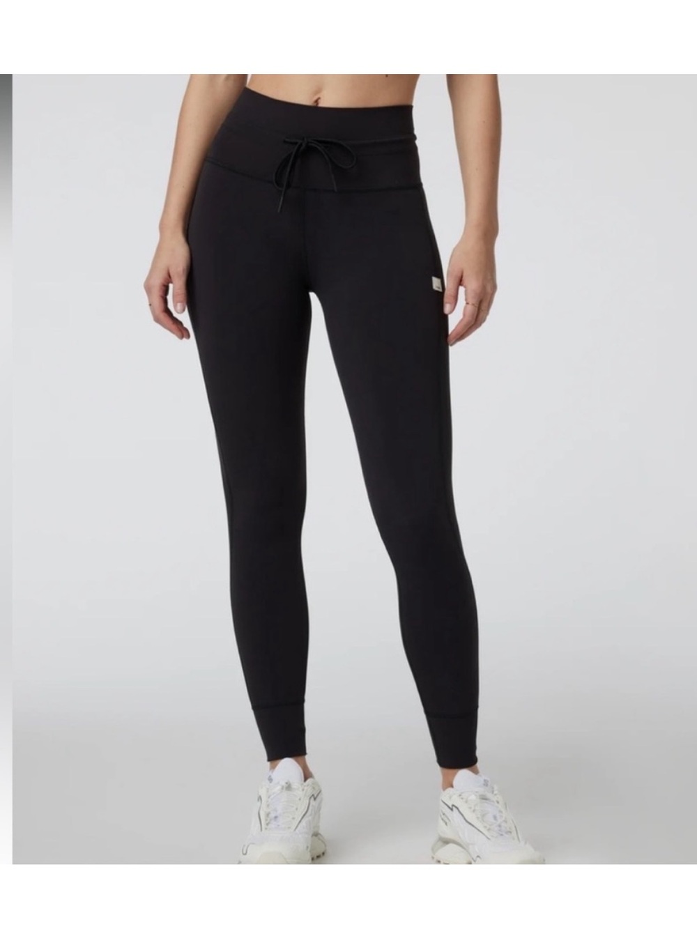 Vuori black daily drawstring leggings pants